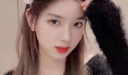 网红吃瓜少女魏芬是谁啊,她是如何成为网络红人的？